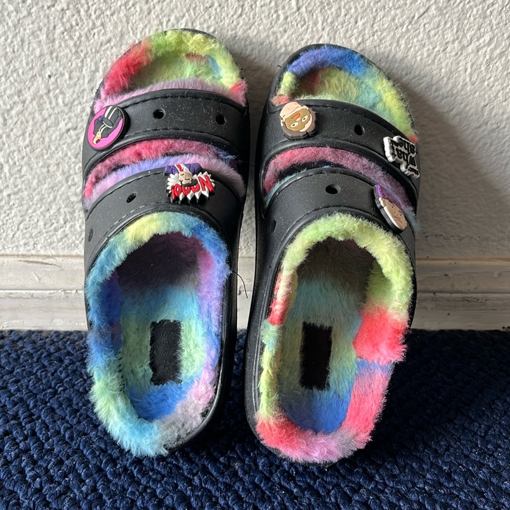 CROCS Size 7